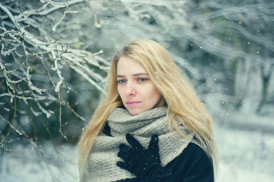 woman feeling isolated and lonely in winter 